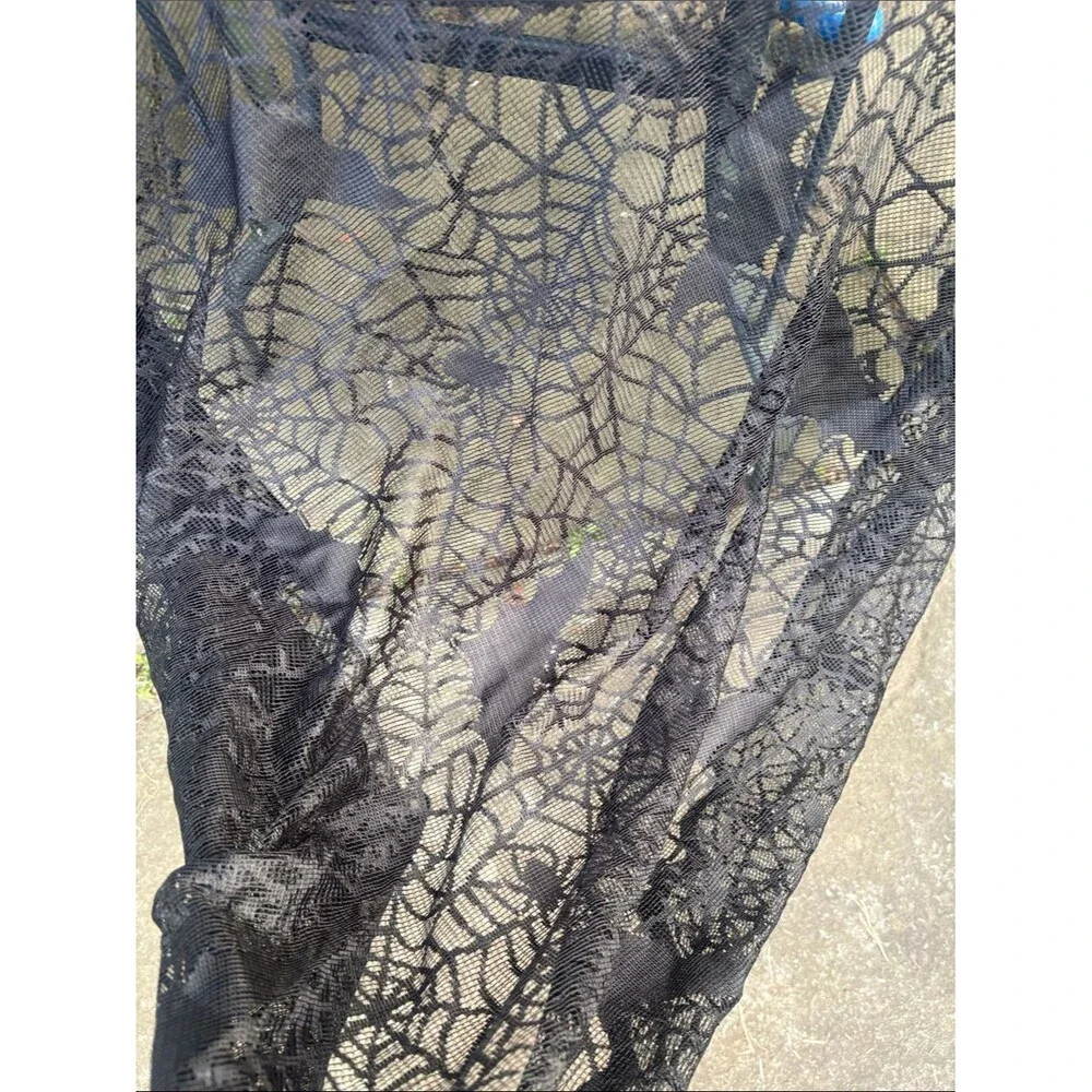 Black Spiderweb Lace Tablecloth - Halloween